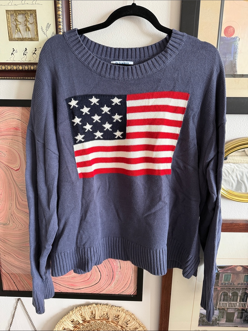 Old Navy Women's Slate Blue Crewneck Sweater with Flag Motif